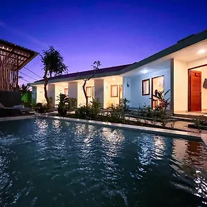 Mora Guest house